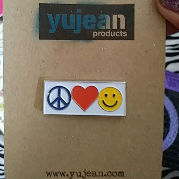 Peace ✌Bundle. - Picture 5 of 6